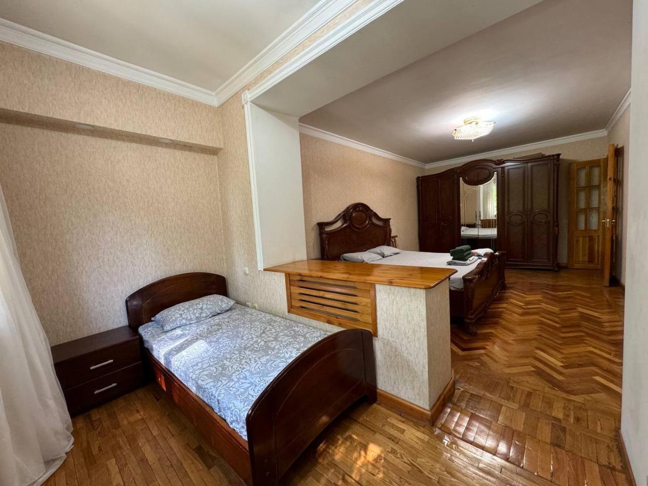Апартаменты У Парка Голубые Купола И Цум Apartments At Blue Dome Park Tashkent Esterno foto