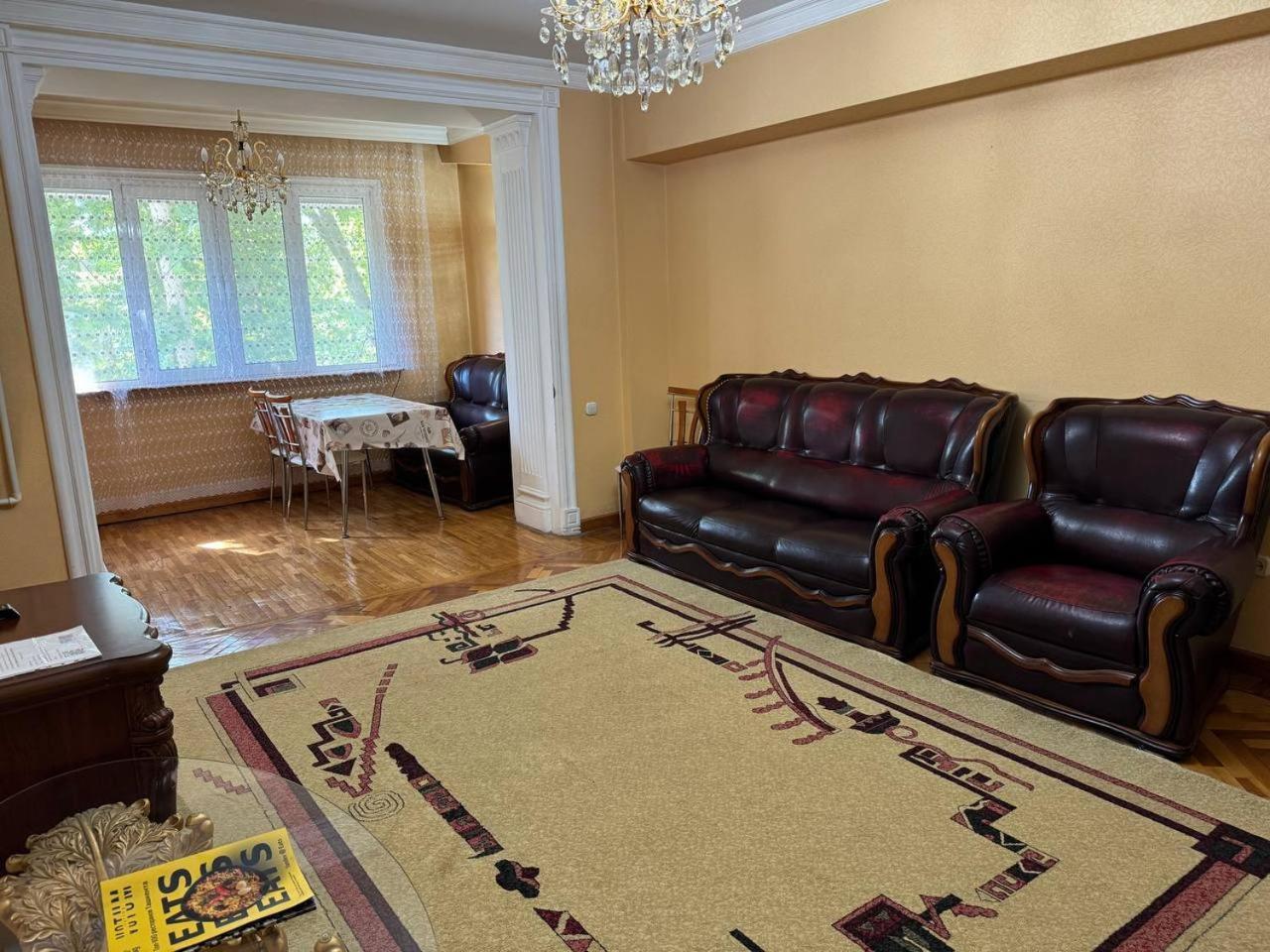 Апартаменты У Парка Голубые Купола И Цум Apartments At Blue Dome Park Tashkent Esterno foto