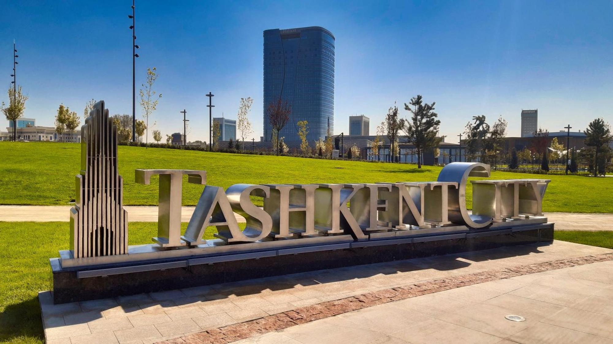Апартаменты У Парка Голубые Купола И Цум Apartments At Blue Dome Park Tashkent Esterno foto
